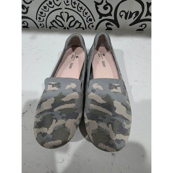 Clarks Shoes - Clarks Women's 7 M Cloudstepper Carly Dream Flats Shoes Stretch Khaki Green Camo
